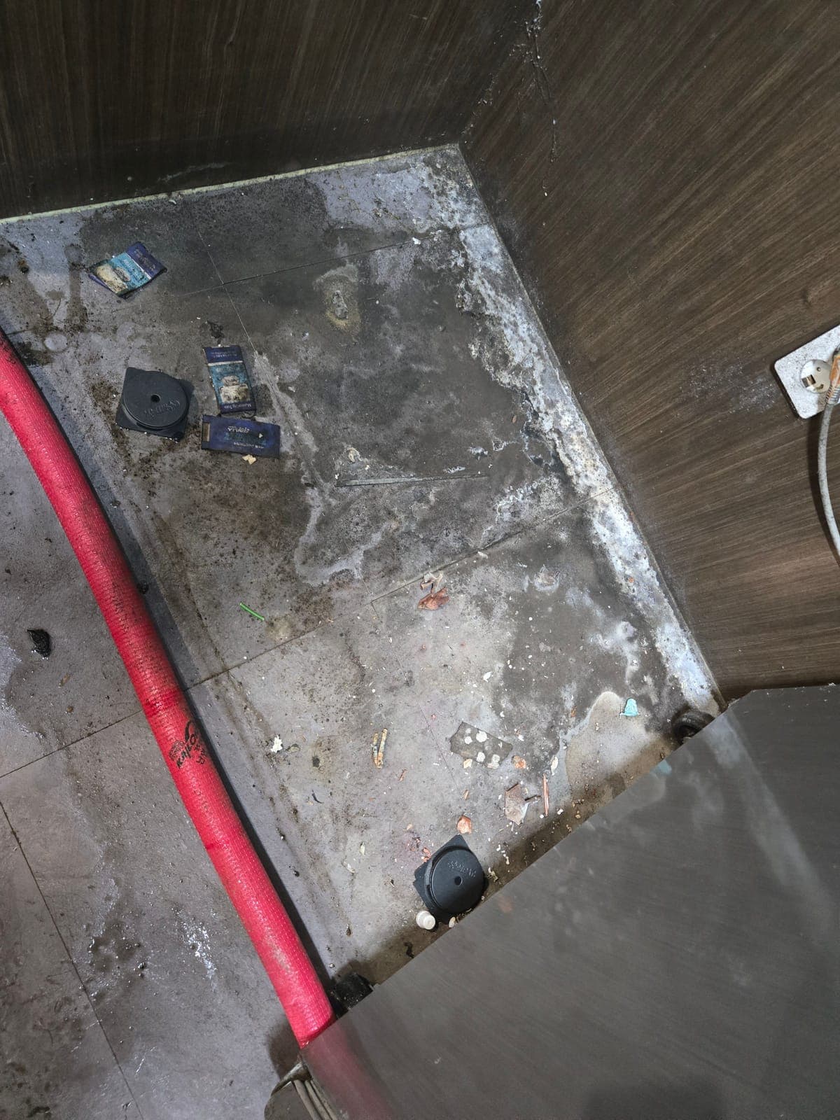 청설모 토탈케어 신축 주방 바닥 준공 청소 전